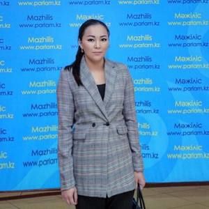 Meet your Posher, Dinara